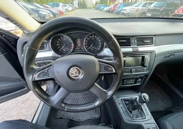 Skoda Superb cena 34000 przebieg: 335000, rok produkcji 2013 z Luboń małe 704